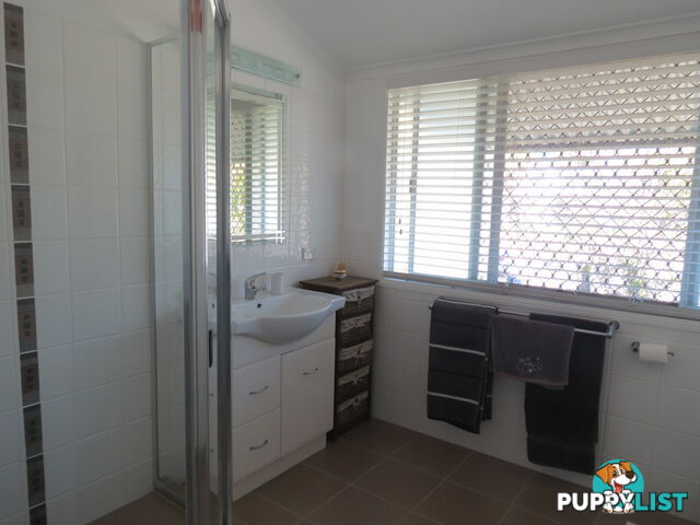 56 Shell Street URANGAN QLD 4655