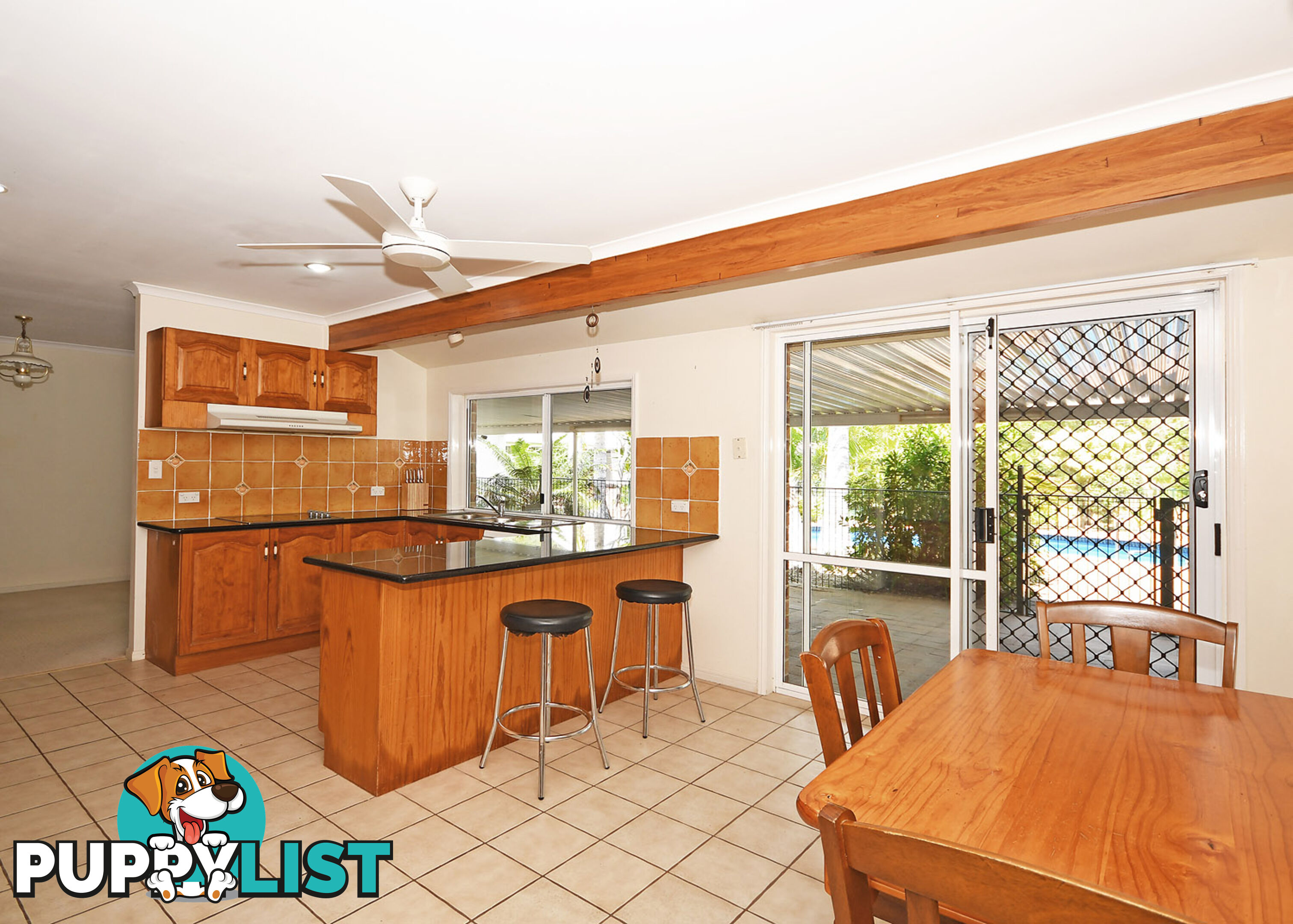 41 Wellington Crescent WONDUNNA QLD 4655