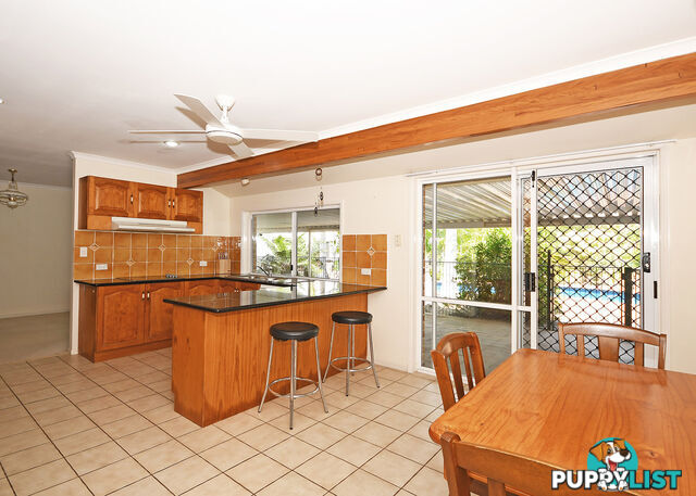 41 Wellington Crescent WONDUNNA QLD 4655