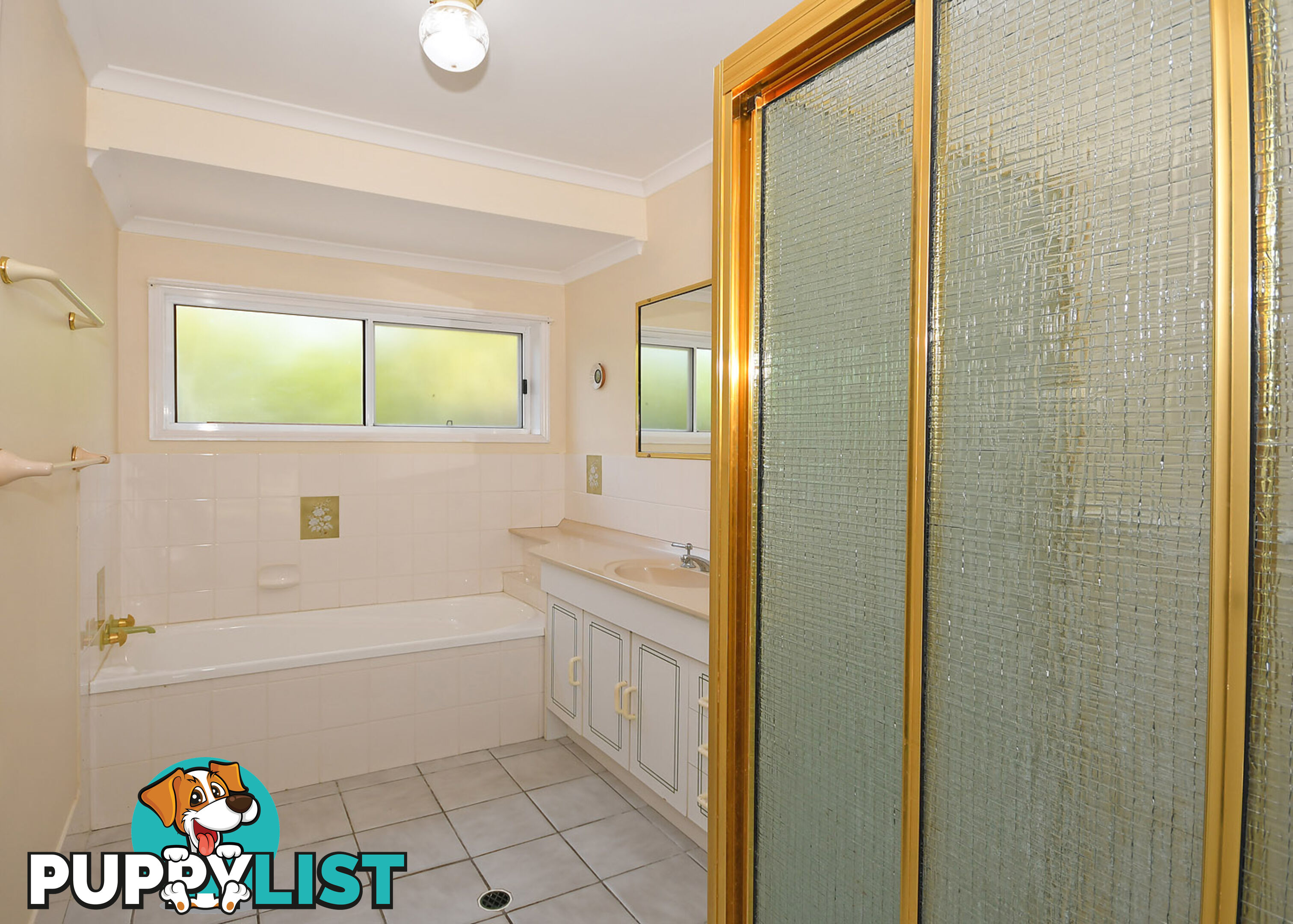 41 Wellington Crescent WONDUNNA QLD 4655