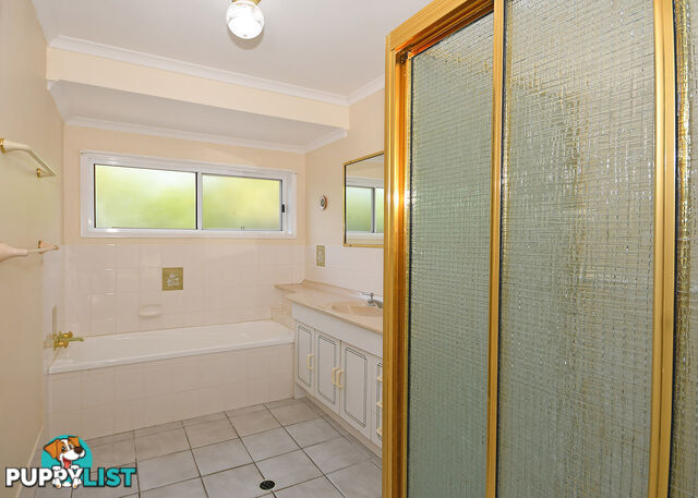 41 Wellington Crescent WONDUNNA QLD 4655