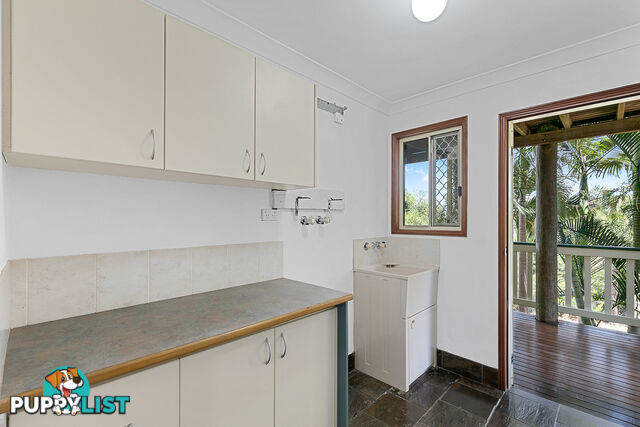 15 Awinya Court URRAWEEN QLD 4655