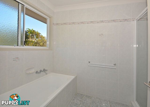 5 Balmoral Court URRAWEEN QLD 4655