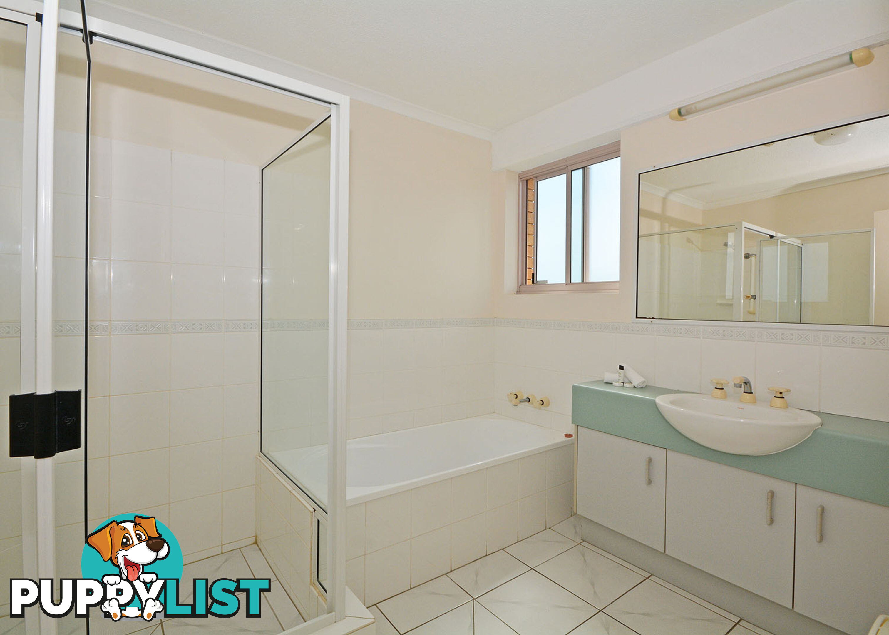 647/386 Esplanade TORQUAY QLD 4655