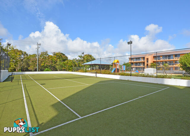 647/386 Esplanade TORQUAY QLD 4655