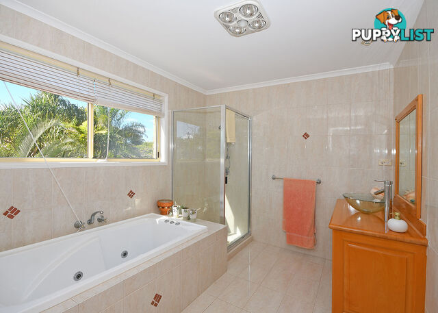 1 Ash Court DUNDOWRAN BEACH QLD 4655