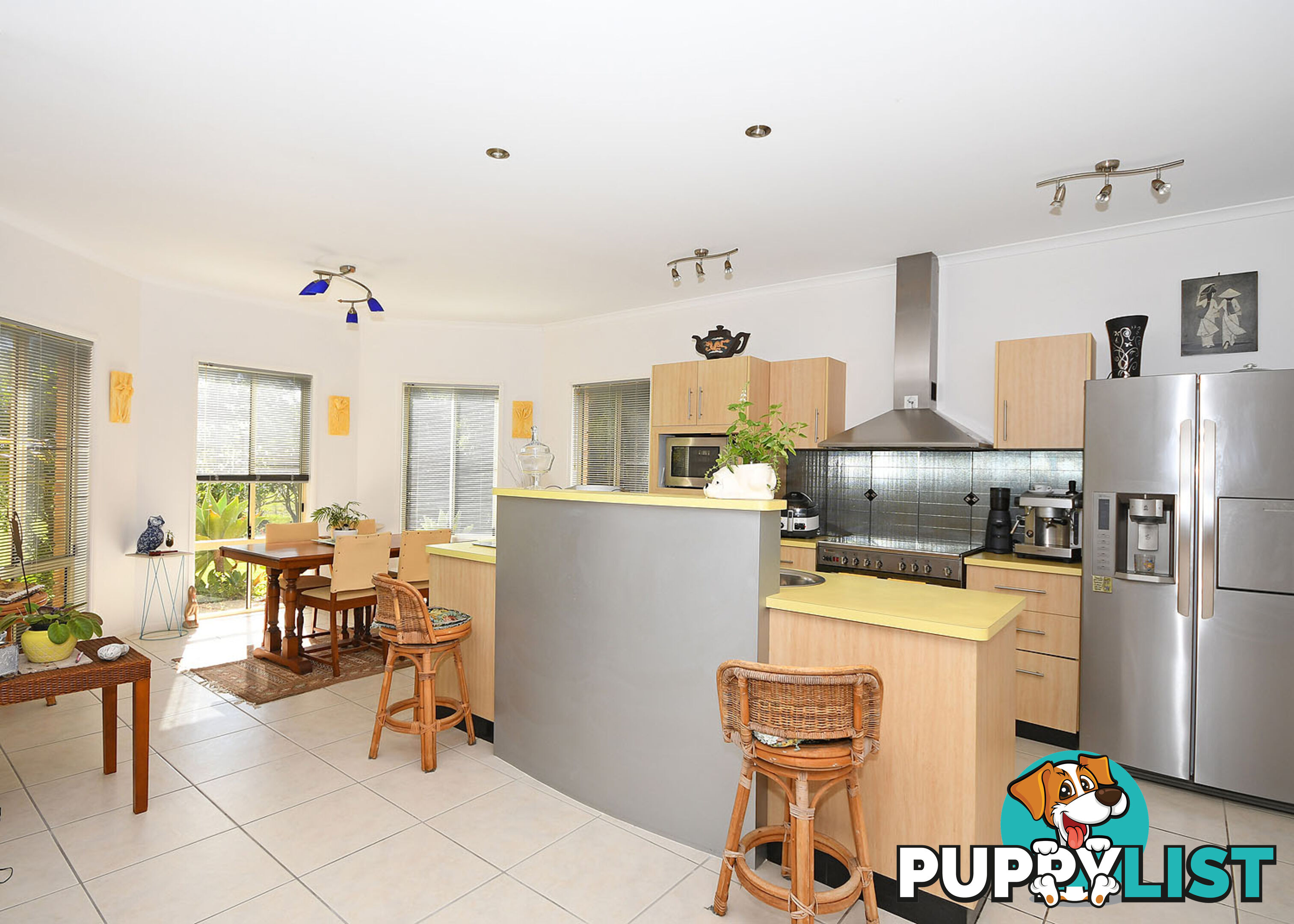 1 Ash Court DUNDOWRAN BEACH QLD 4655