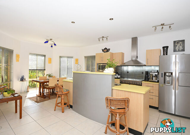 1 Ash Court DUNDOWRAN BEACH QLD 4655