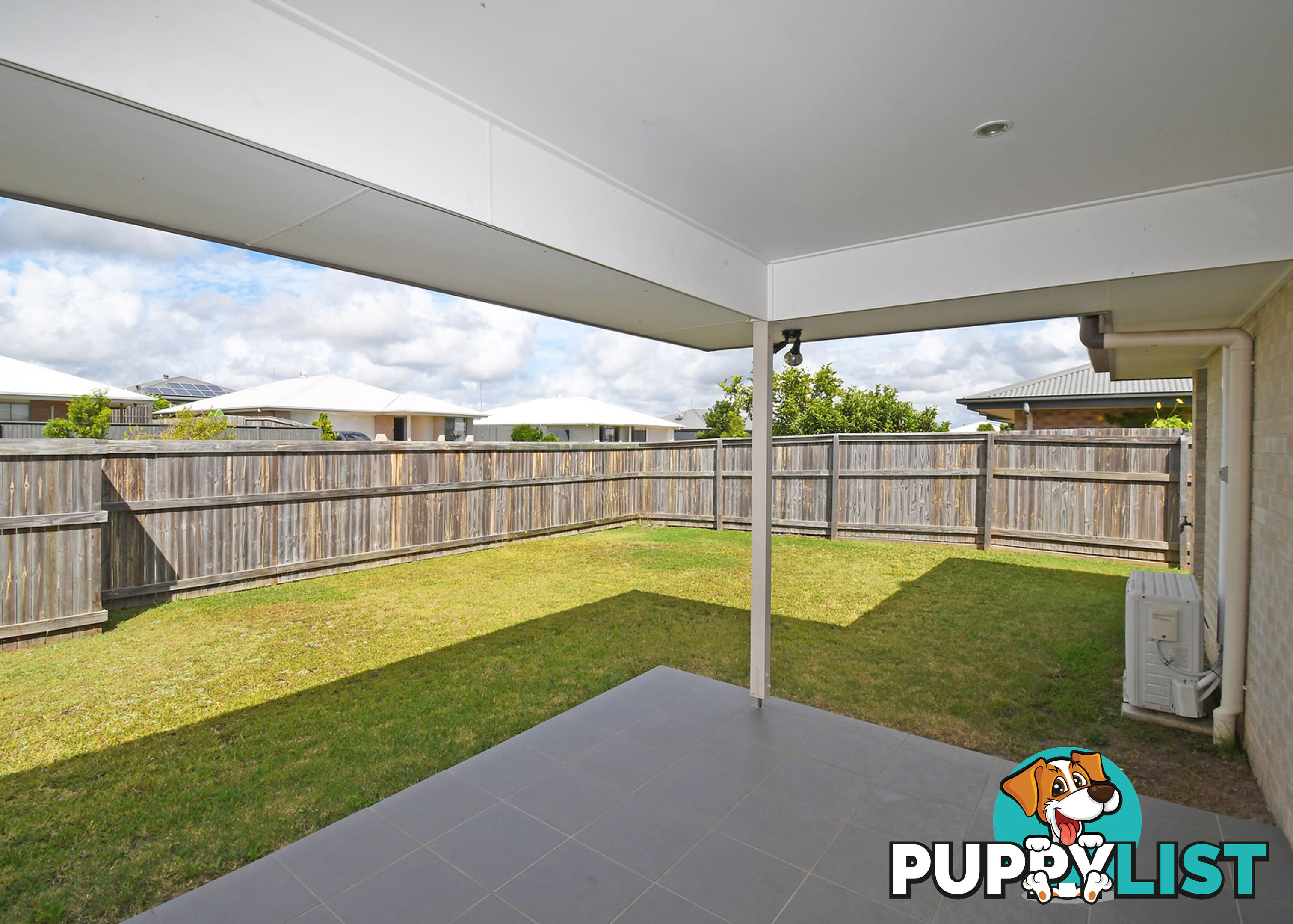 5 O'Connell Parade URRAWEEN QLD 4655