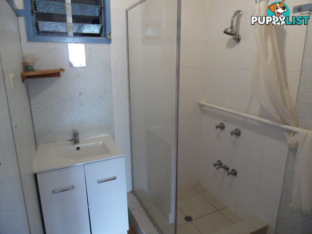 534 Esplanade URANGAN QLD 4655