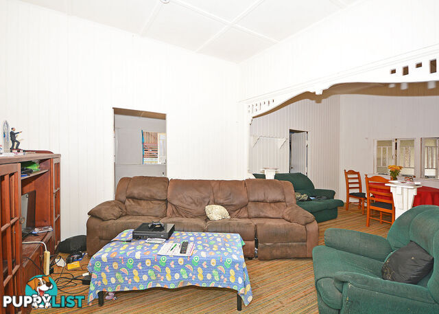 534 Esplanade URANGAN QLD 4655