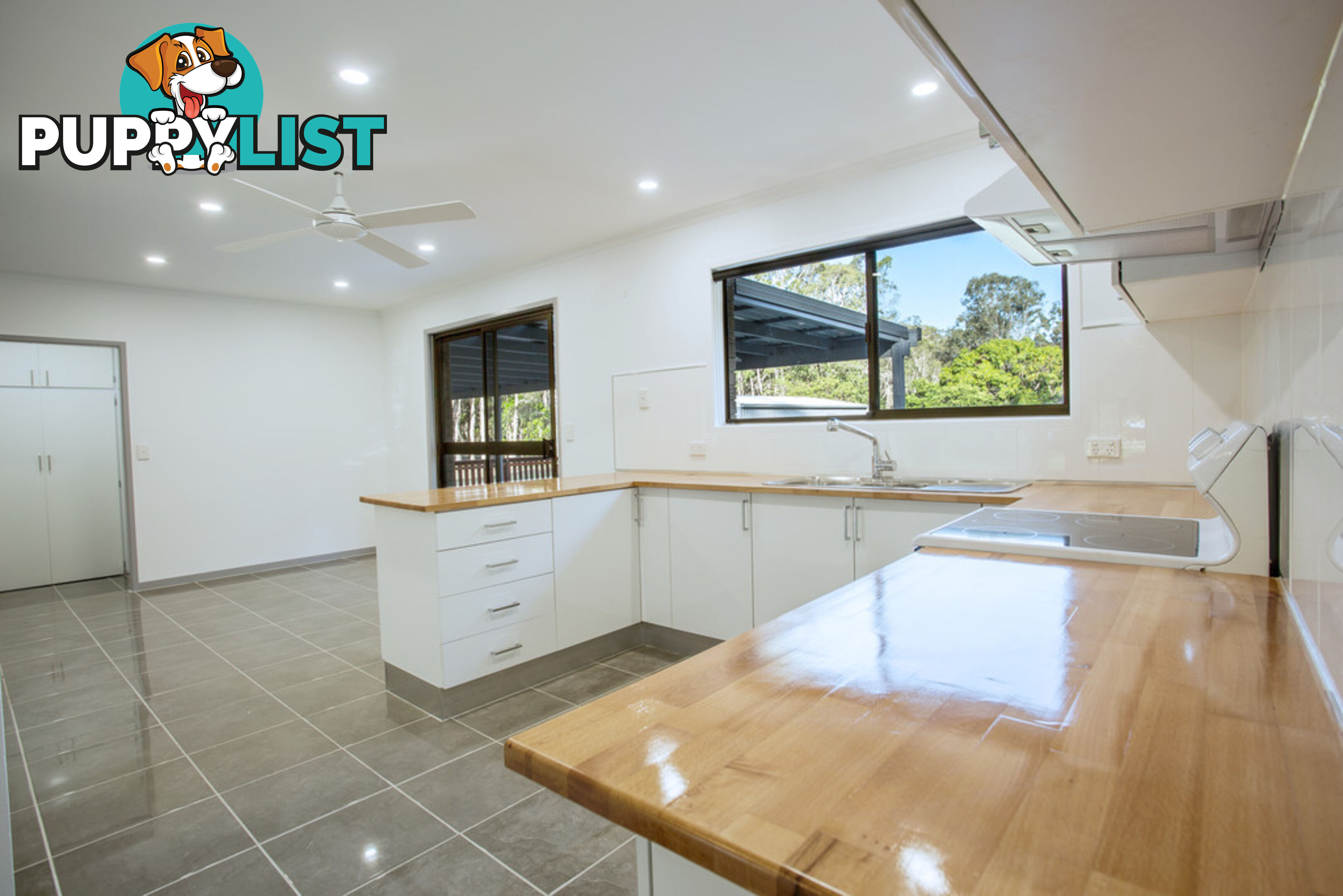 24-26 Carrick Way WONDUNNA QLD 4655