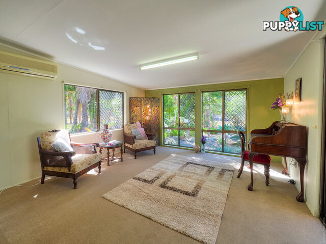 54 Dreamtime Avenue BURRUM HEADS QLD 4659