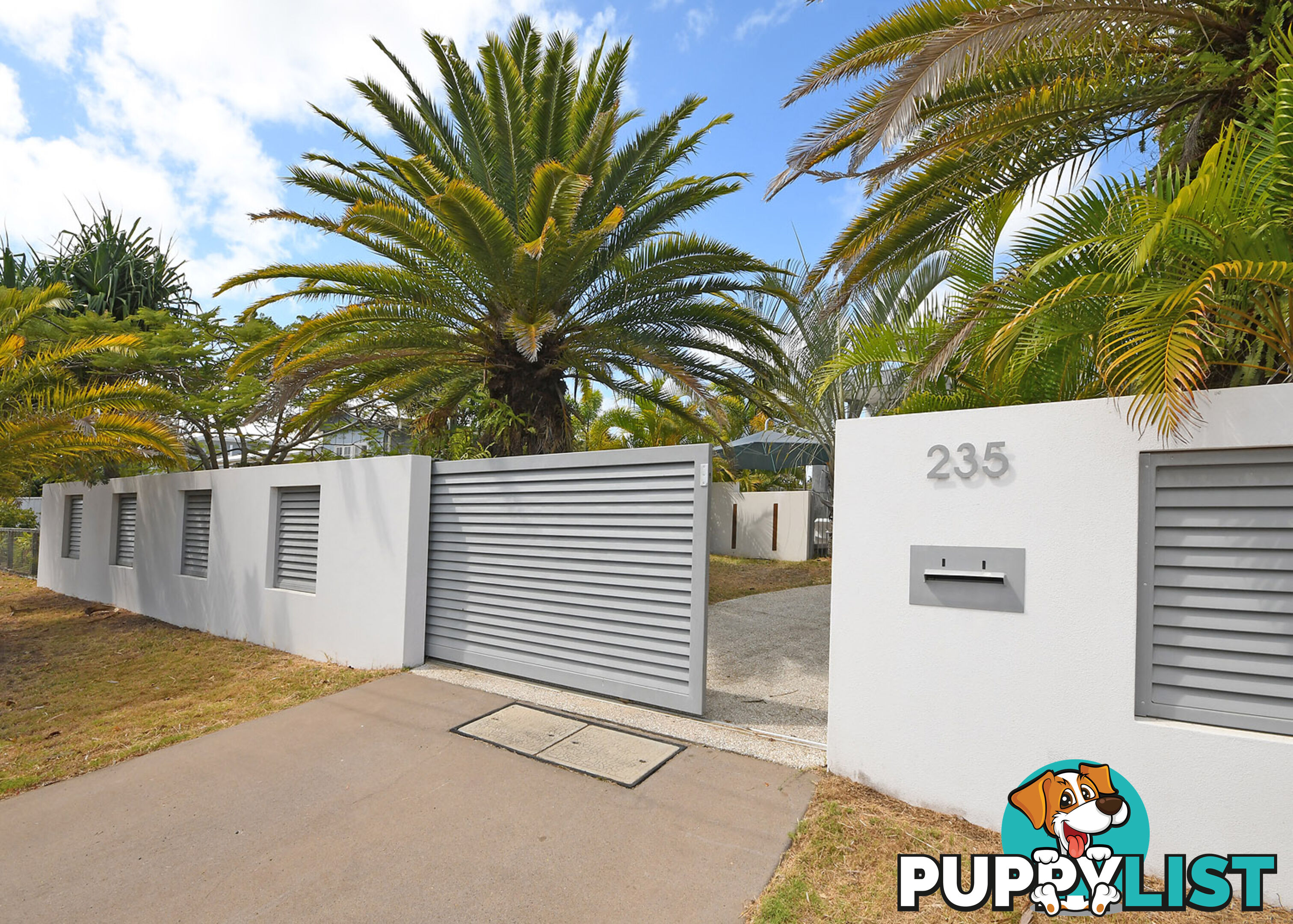 235 Cypress Street URANGAN QLD 4655