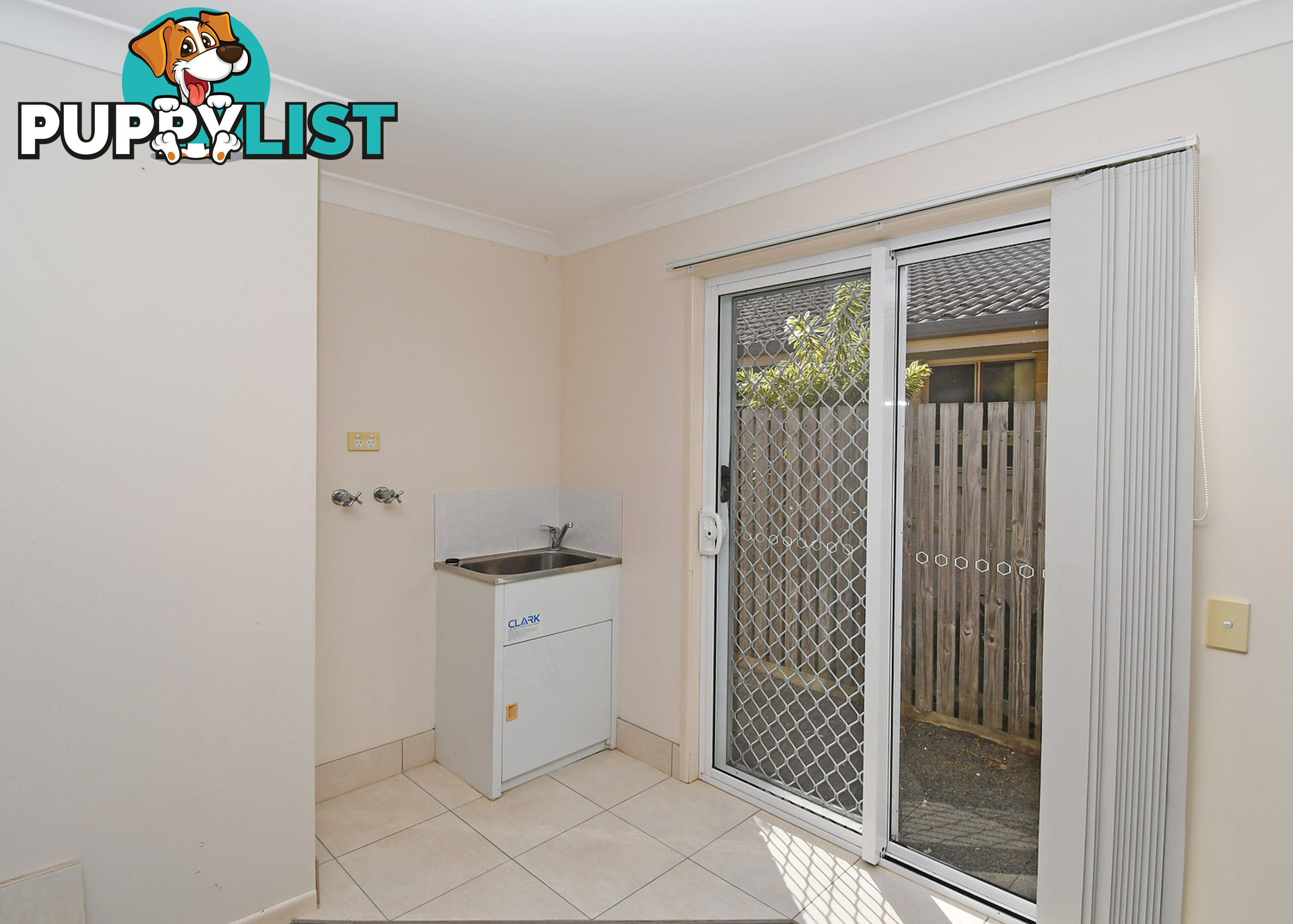 21 Spinnaker Drive POINT VERNON QLD 4655