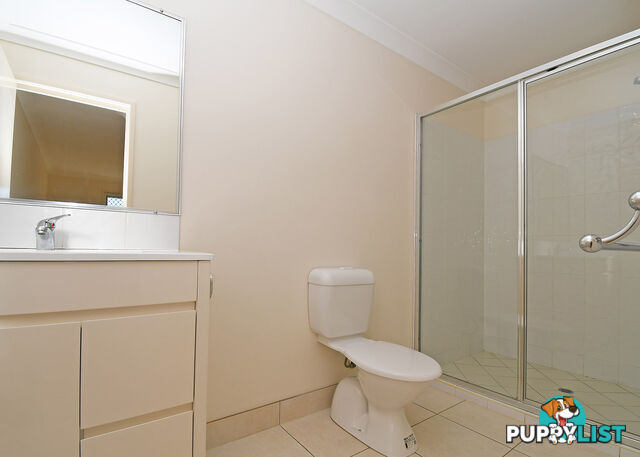 21 Spinnaker Drive POINT VERNON QLD 4655