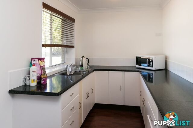 25 Francis Avenue BOORAL QLD 4655