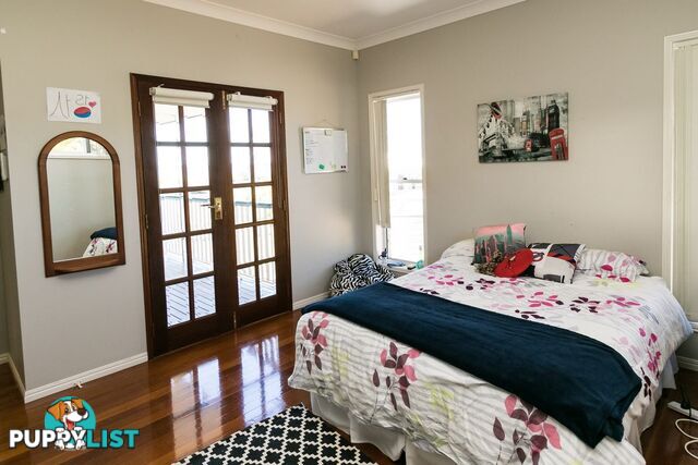 25 Francis Avenue BOORAL QLD 4655