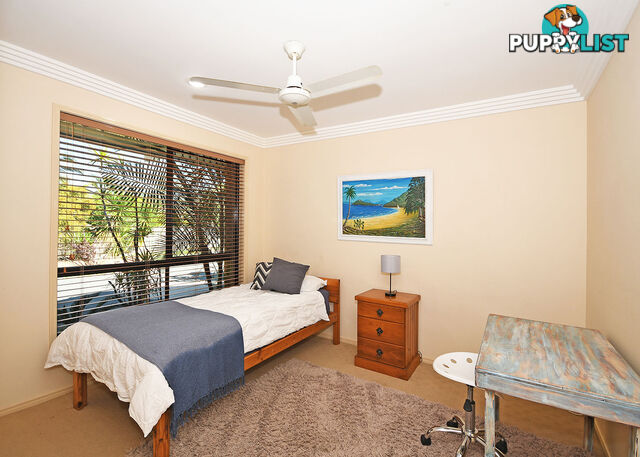9 Sunline Court URANGAN QLD 4655
