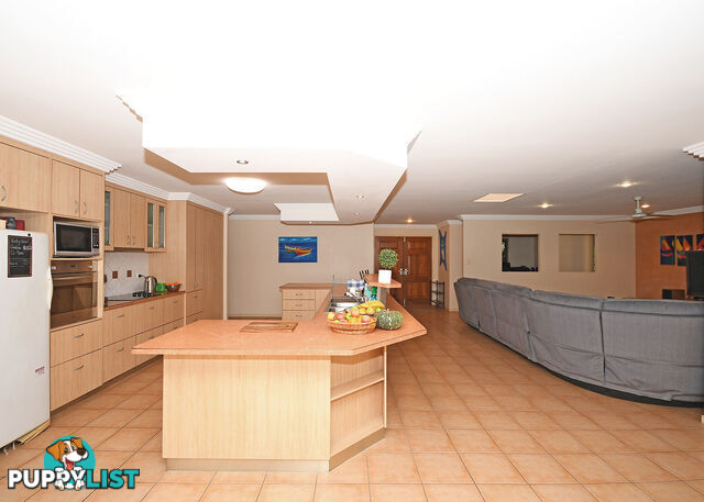 9 Sunline Court URANGAN QLD 4655