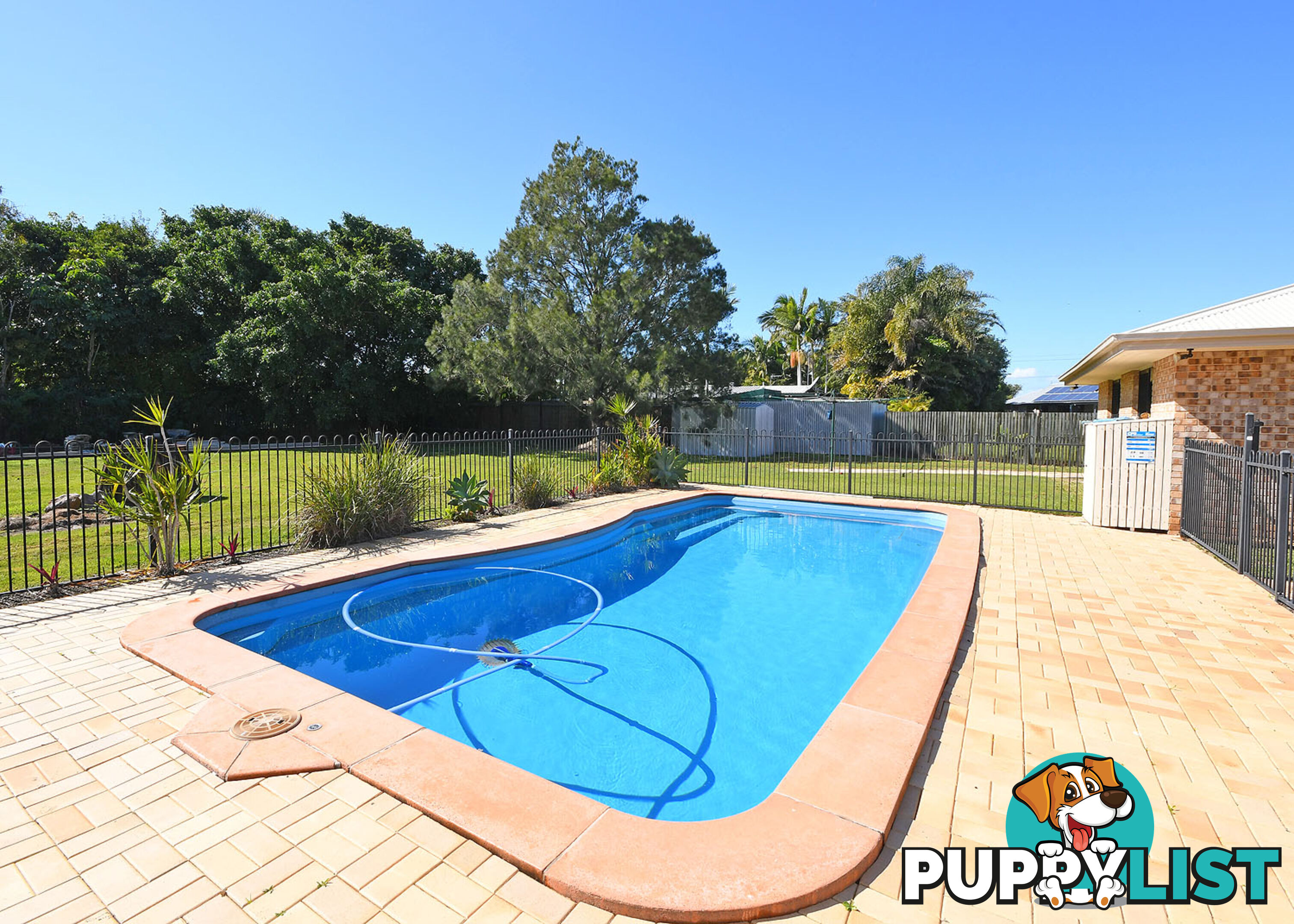 9 Sunline Court URANGAN QLD 4655
