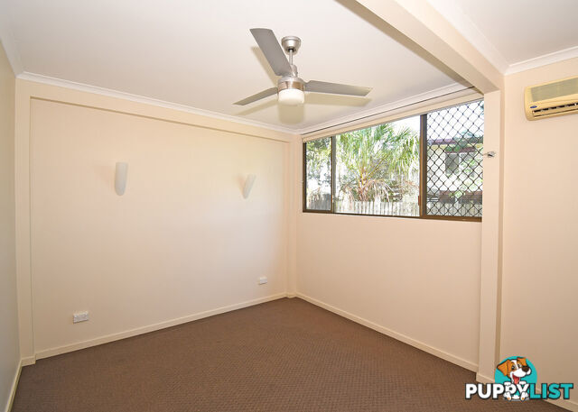 15 Flinders Street POINT VERNON QLD 4655