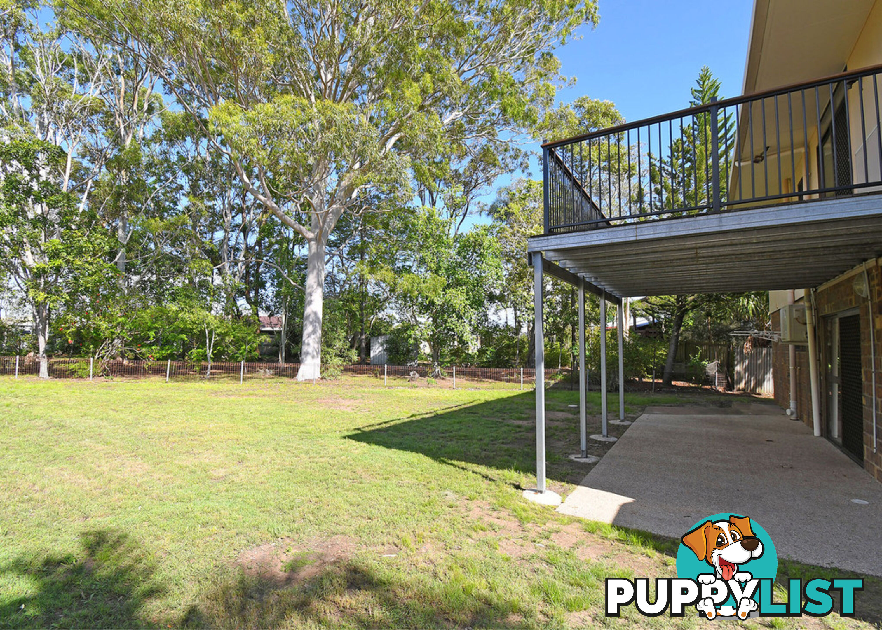 15 Flinders Street POINT VERNON QLD 4655