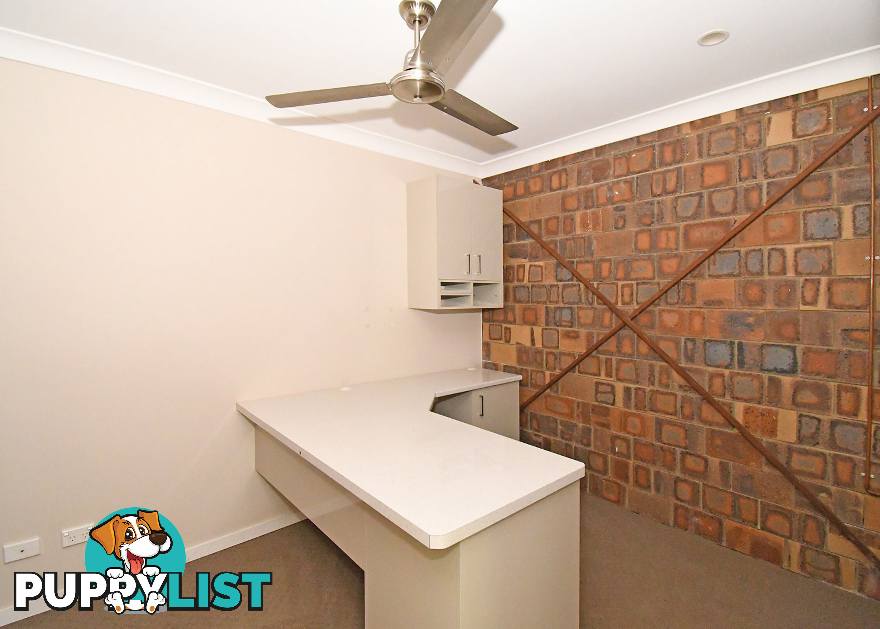 15 Flinders Street POINT VERNON QLD 4655