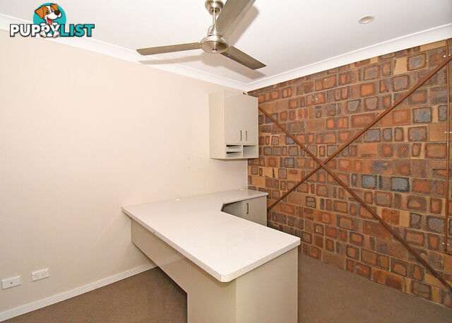 15 Flinders Street POINT VERNON QLD 4655