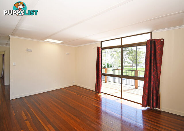 15 Flinders Street POINT VERNON QLD 4655