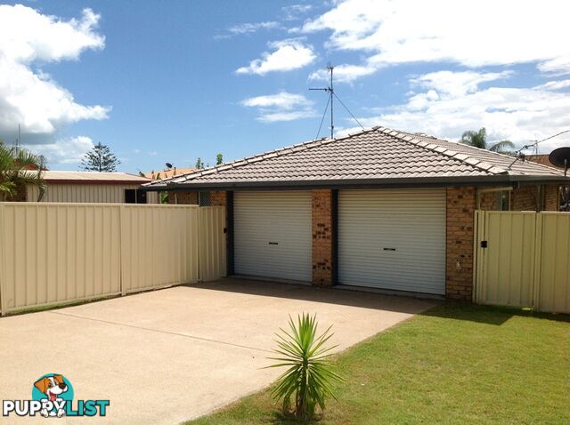 380 Boat Harbour Drive SCARNESS QLD 4655