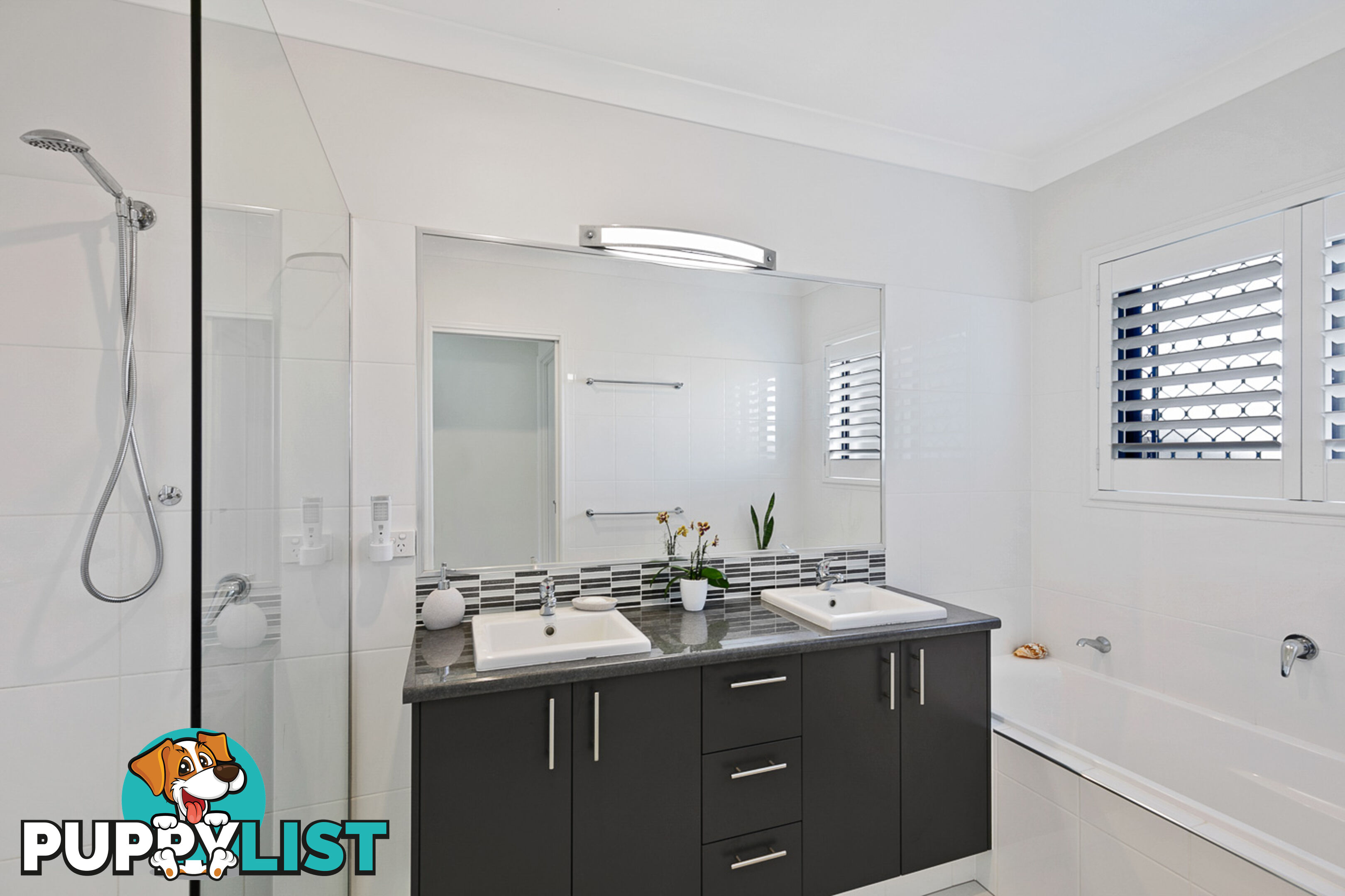 330 Moorabinda Drive SUNSHINE ACRES QLD 4655