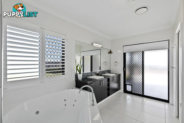 330 Moorabinda Drive SUNSHINE ACRES QLD 4655
