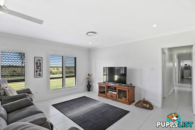 330 Moorabinda Drive SUNSHINE ACRES QLD 4655