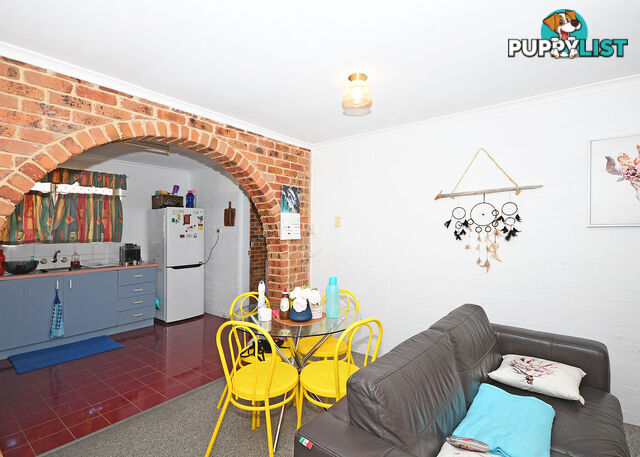21 Honiton Street TORQUAY QLD 4655