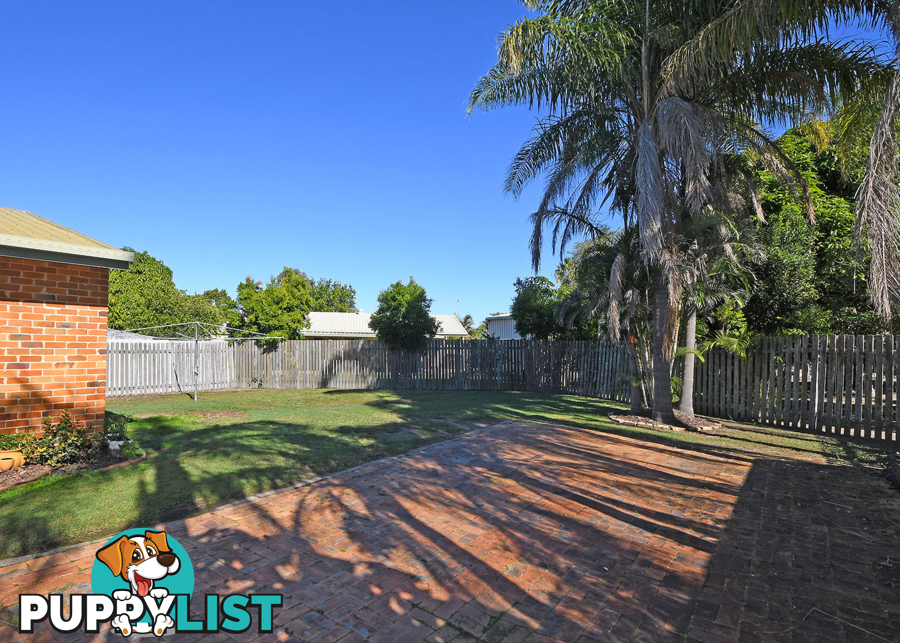 21 Honiton Street TORQUAY QLD 4655