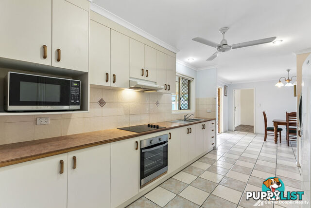 15 Pohlmann Court SCARNESS QLD 4655