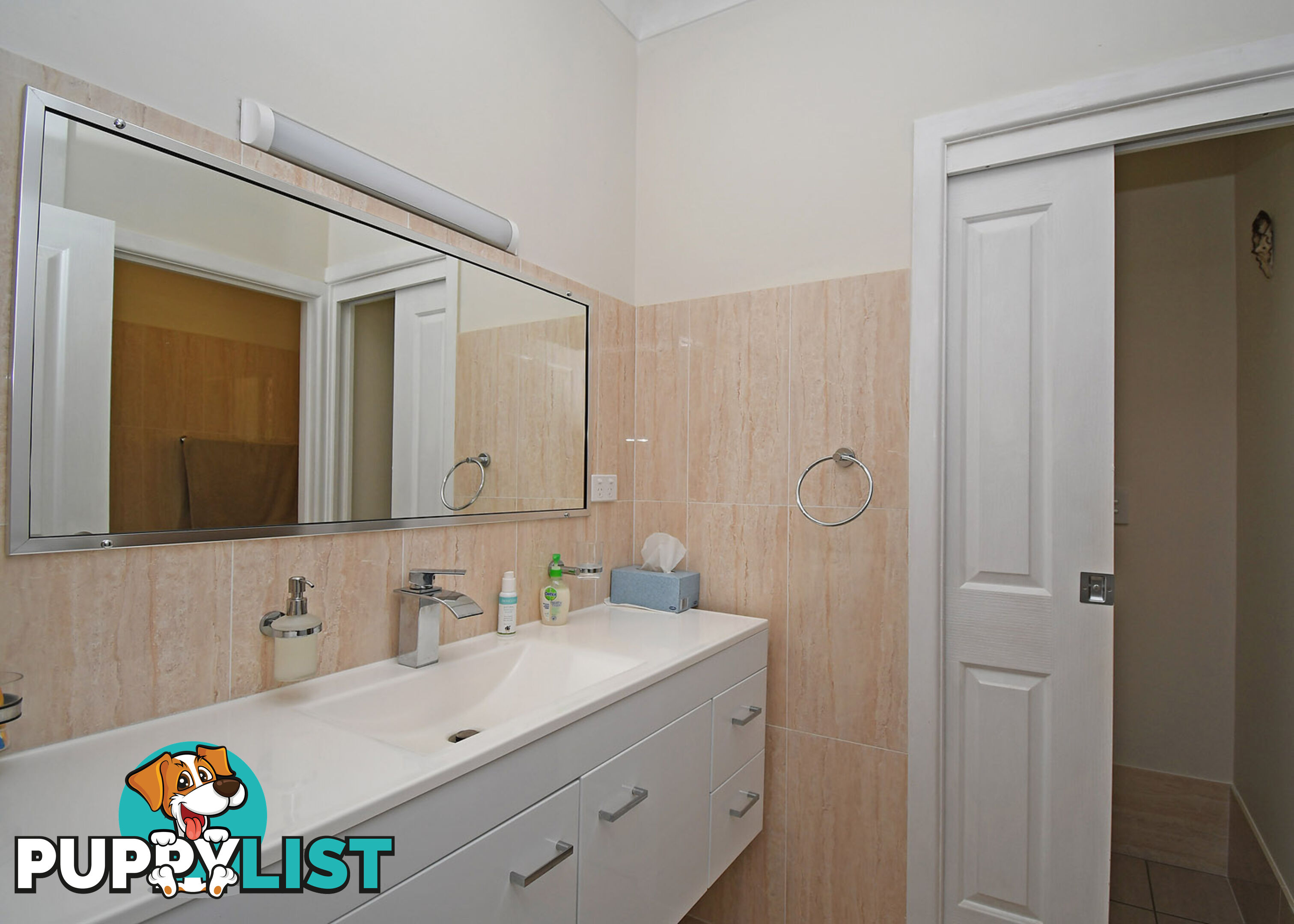 22 Richard Street URANGAN QLD 4655