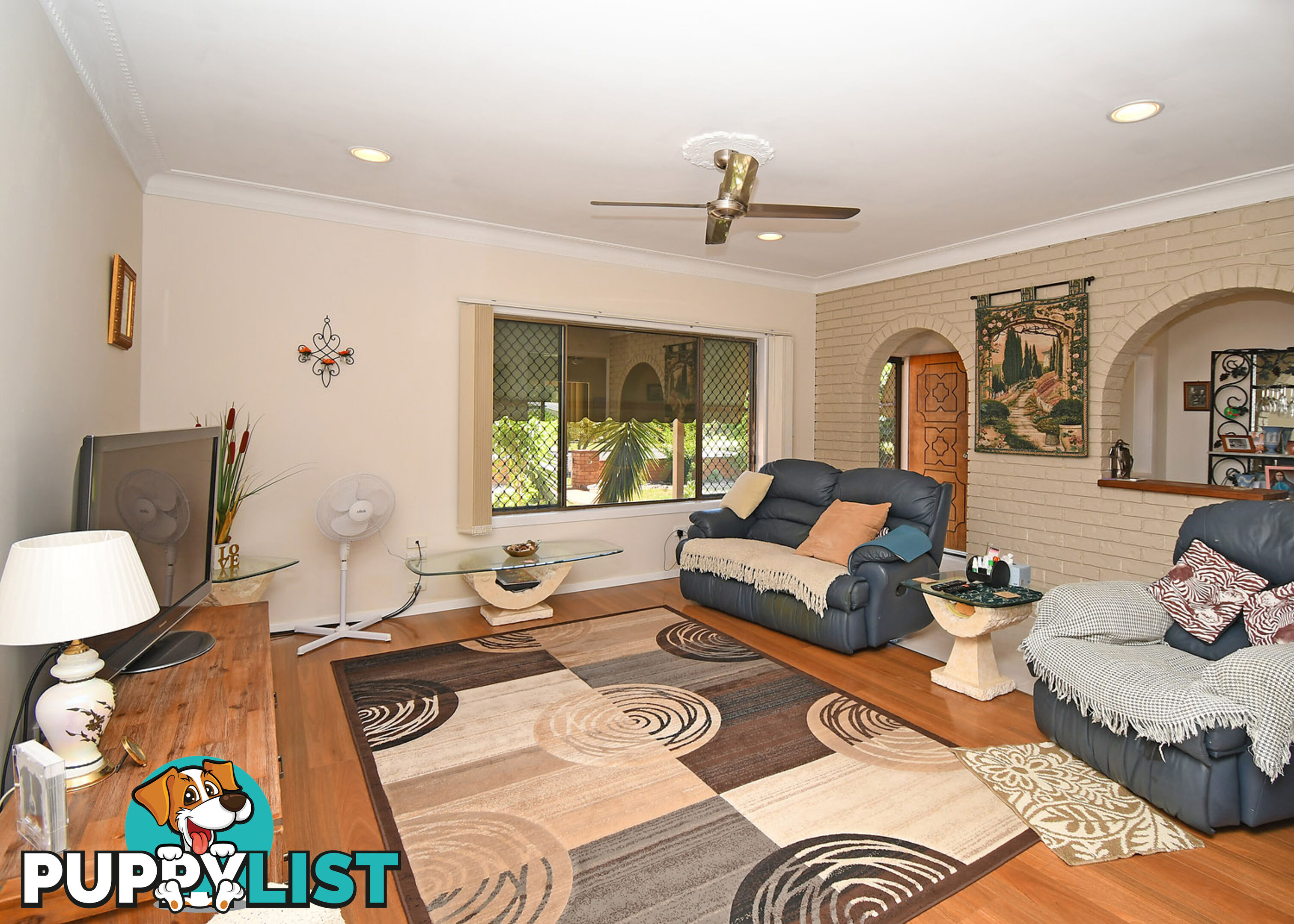22 Richard Street URANGAN QLD 4655