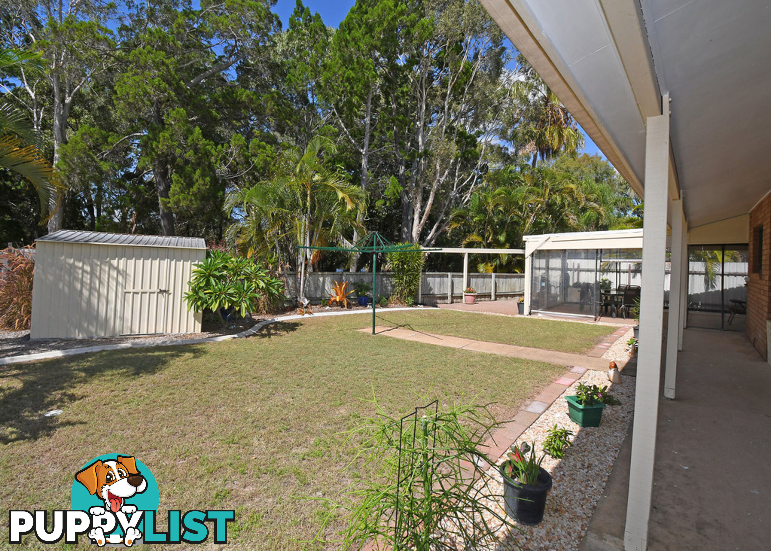 22 Richard Street URANGAN QLD 4655
