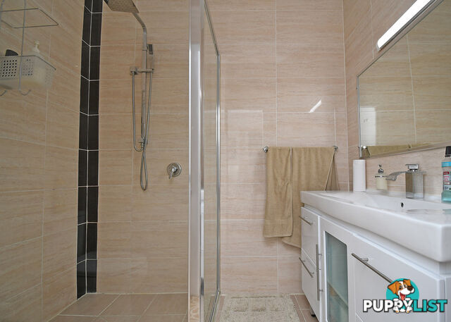 22 Richard Street URANGAN QLD 4655