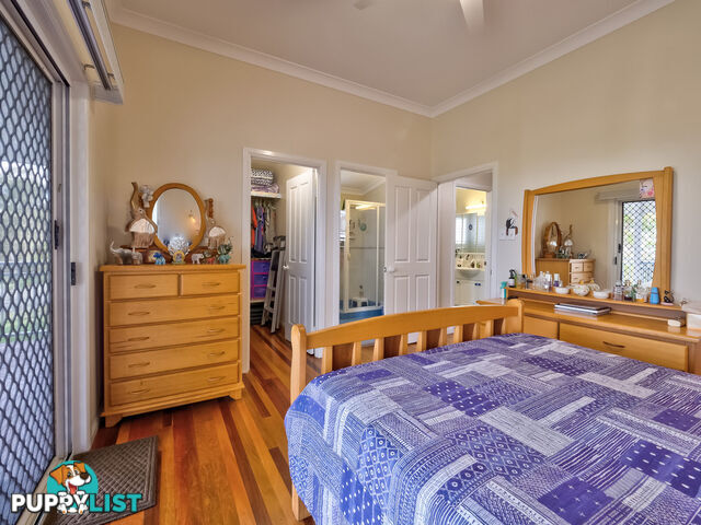 12 Foreshore Drive URANGAN QLD 4655