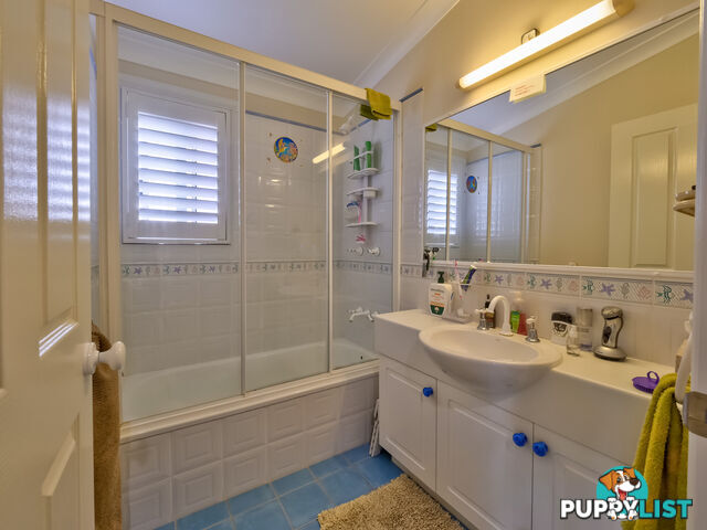 12 Foreshore Drive URANGAN QLD 4655