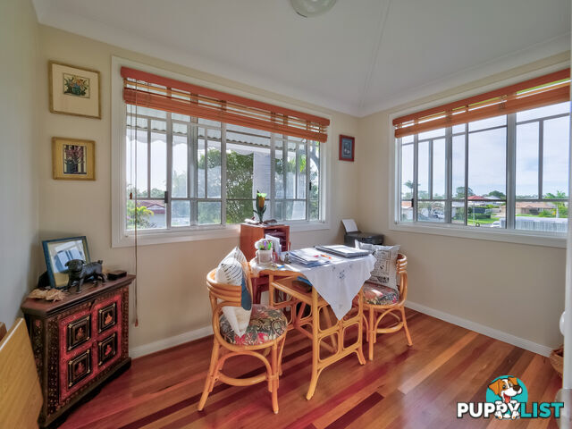 12 Foreshore Drive URANGAN QLD 4655