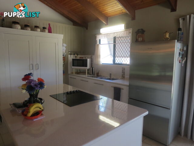 22/14-24 Exeter Street TORQUAY QLD 4655