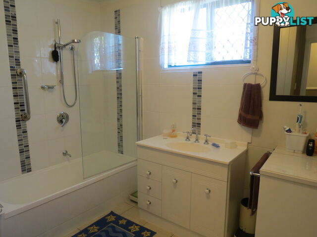 22/14-24 Exeter Street TORQUAY QLD 4655