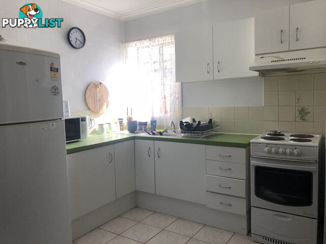 2/10 Denmans Camp Road TORQUAY QLD 4655