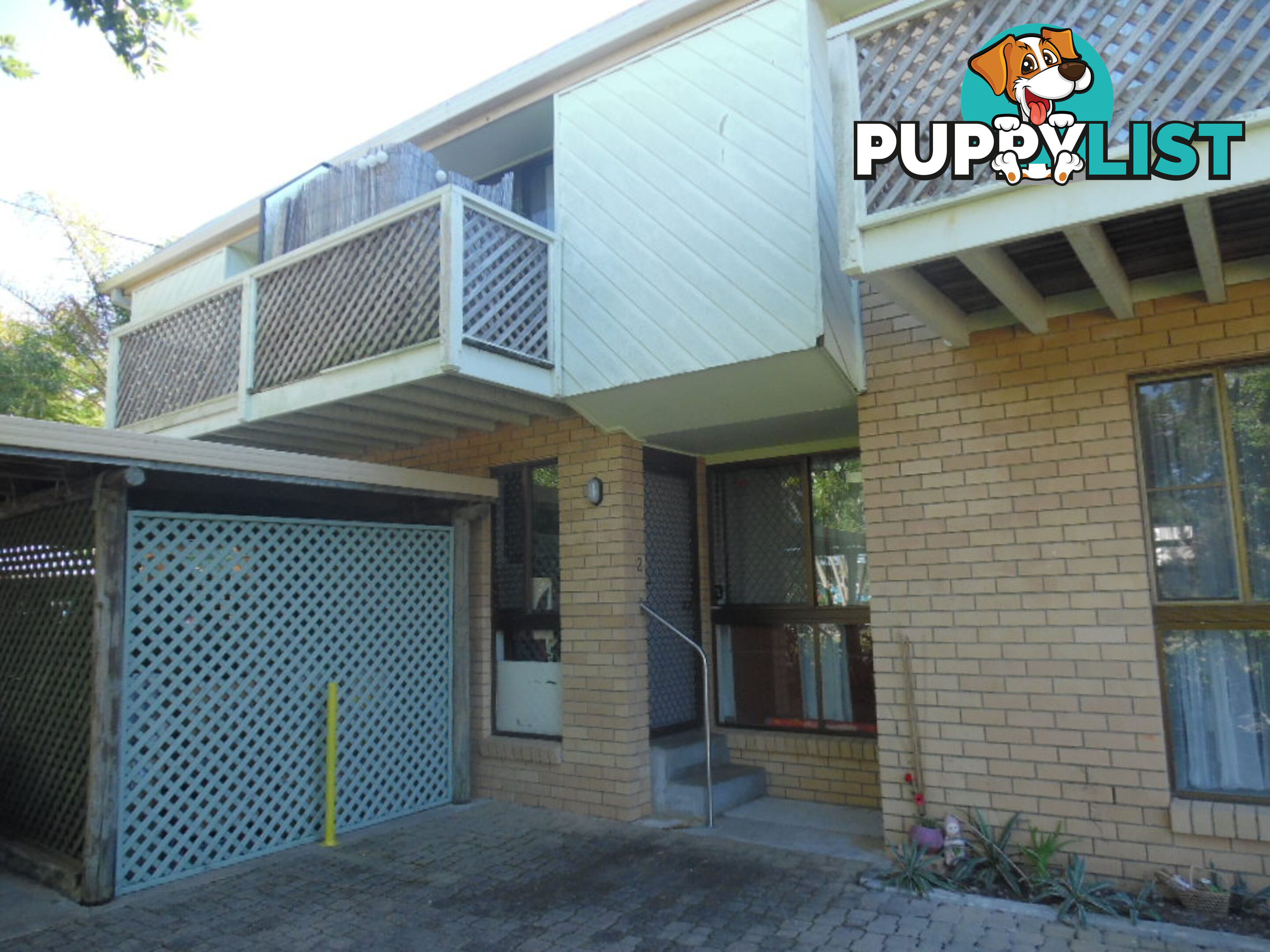 2/10 Denmans Camp Road TORQUAY QLD 4655