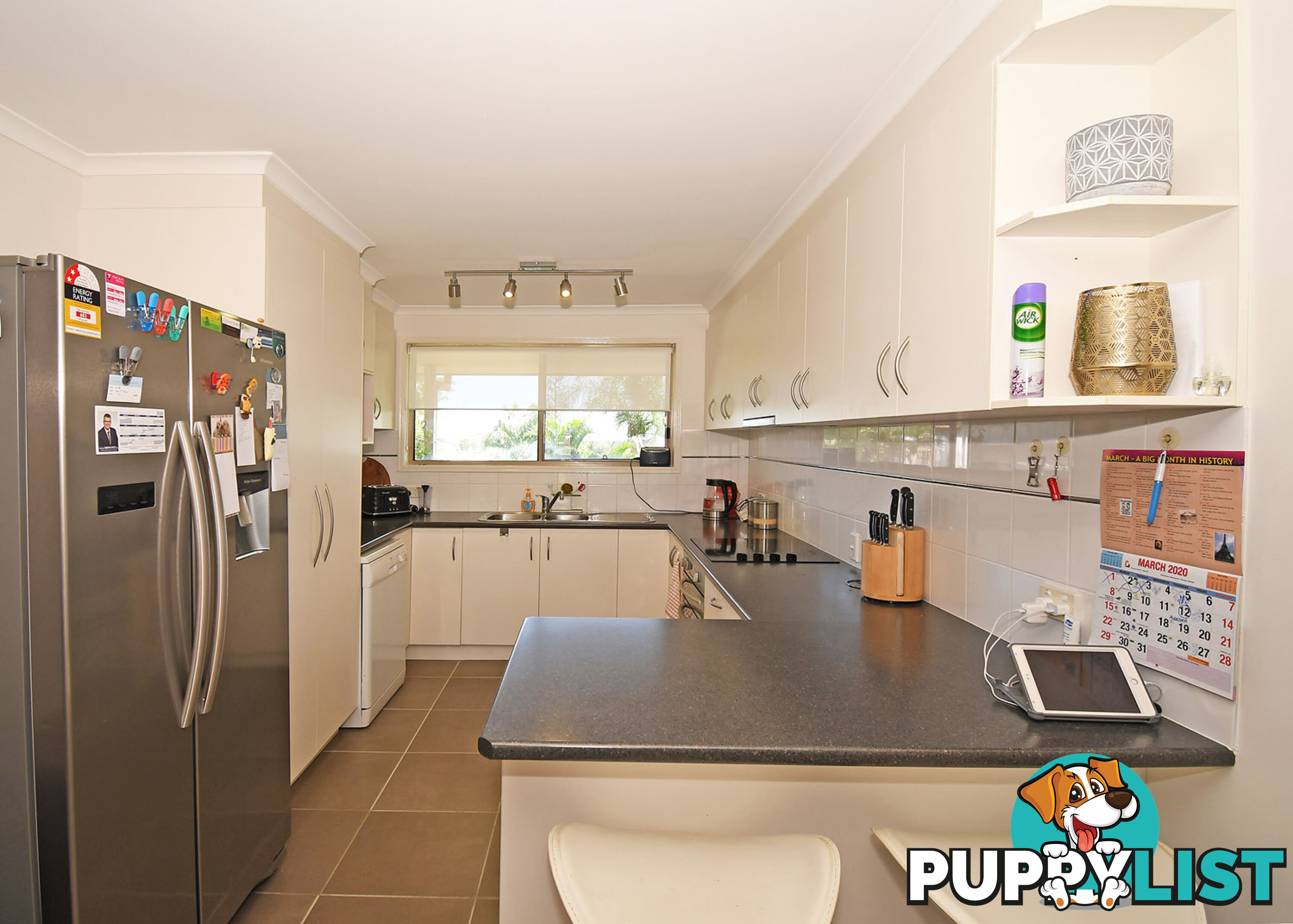 3 Royal Drive KAWUNGAN QLD 4655