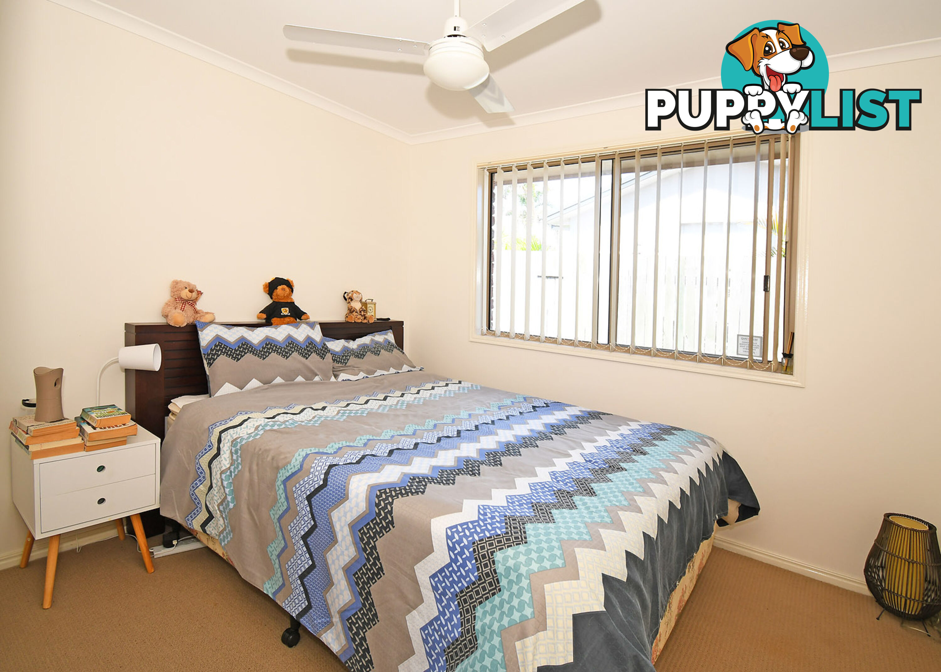 3 Royal Drive KAWUNGAN QLD 4655